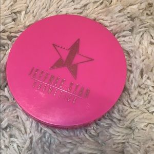 Jeffree Star Highlighter